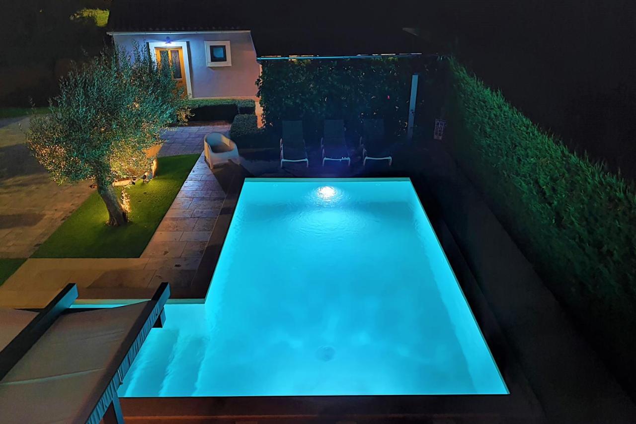 Villa Oasi Verde Bibici Esterno foto