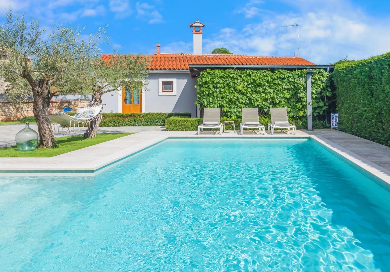 Villa Oasi Verde Bibici Esterno foto